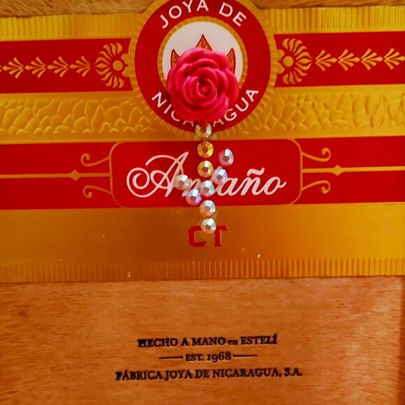 Suenos de Saundra Upcycled Collection, Red Antano Cigar Box Purse - Picture 8 of 14